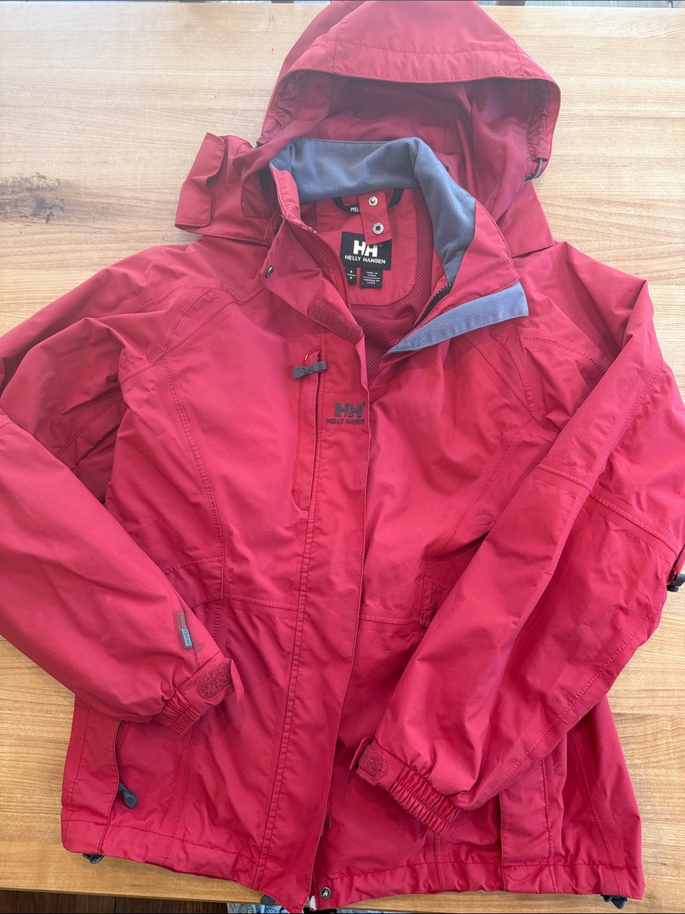 Helly Hansen Red Hooded Waterproof Outdoor Jacket